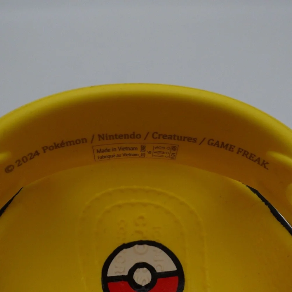 NEW Crocs Pokemon Pikachu Classic Clog 209891-7C1 Lemon
